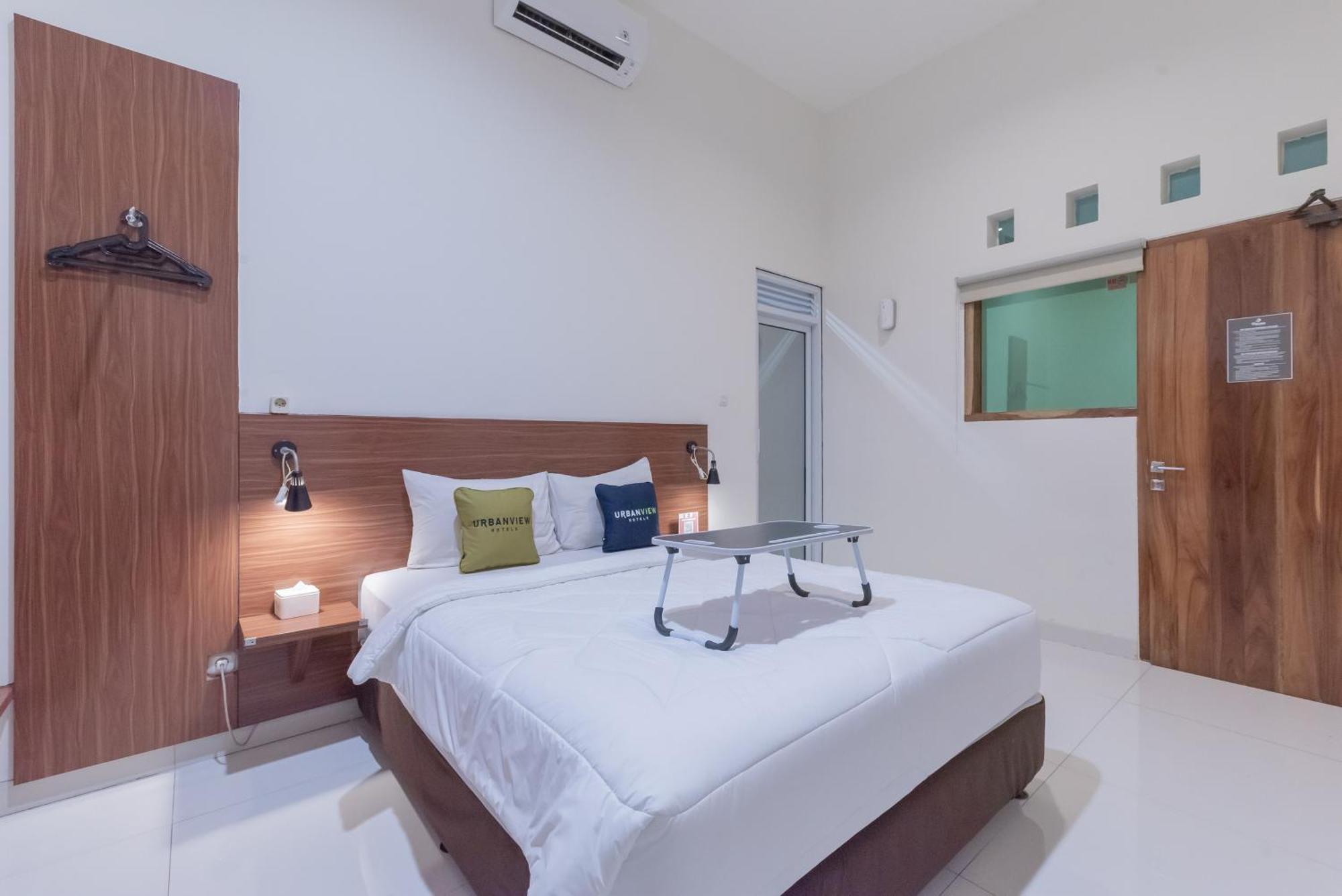 Urbanview Darmo Residence Μπαντούνγκ Εξωτερικό φωτογραφία