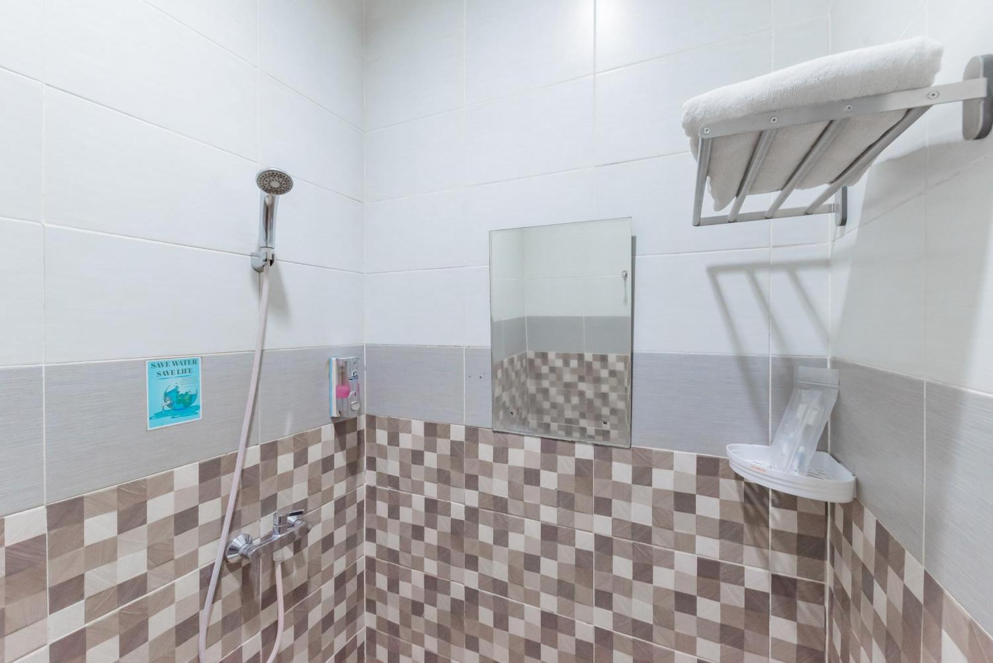 Urbanview Darmo Residence Μπαντούνγκ Εξωτερικό φωτογραφία