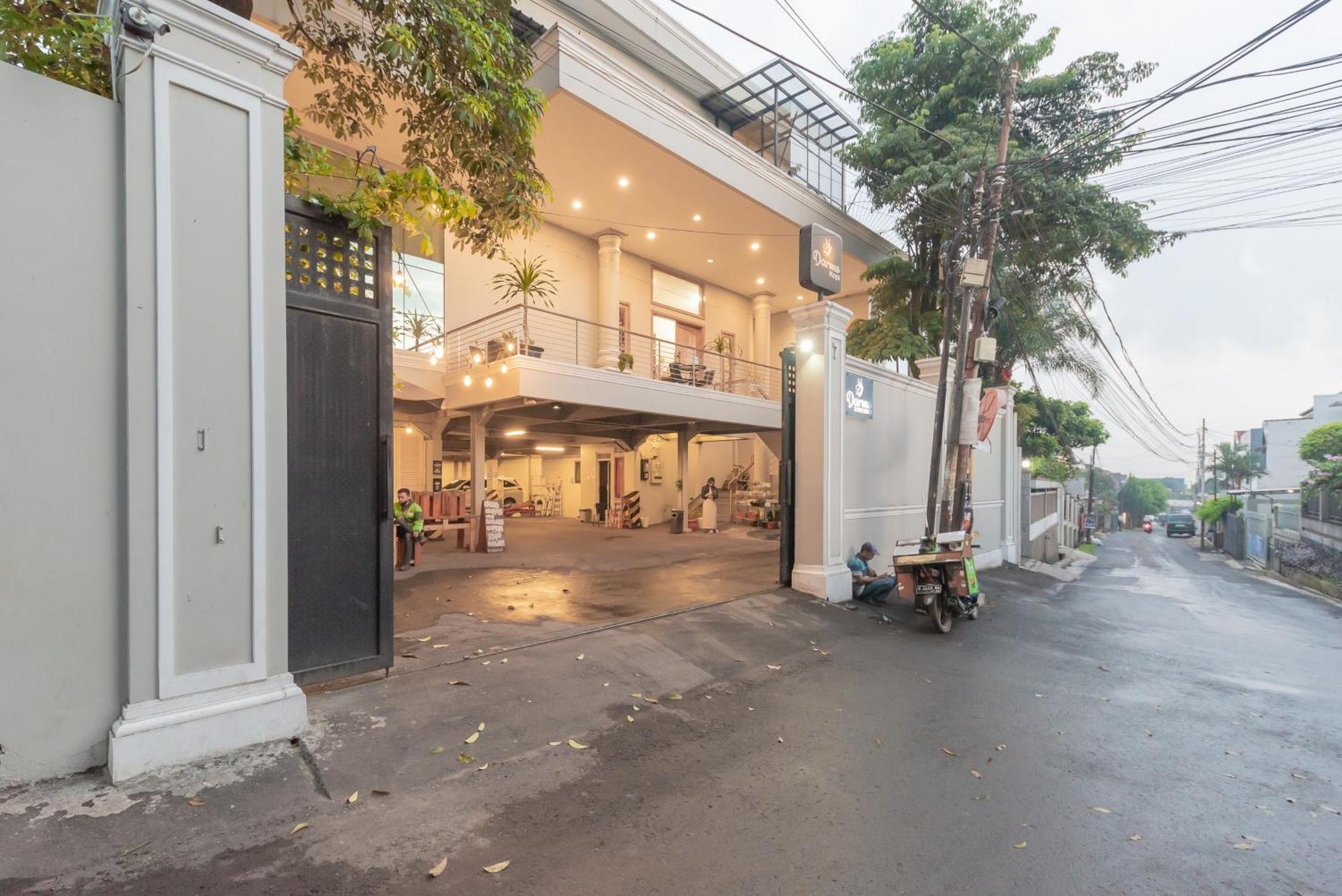 Urbanview Darmo Residence Μπαντούνγκ Εξωτερικό φωτογραφία
