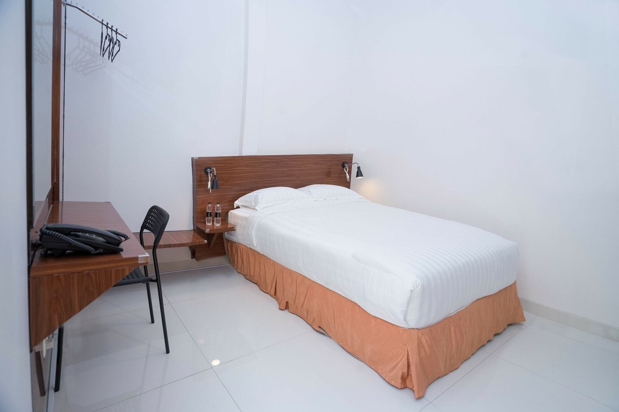 Urbanview Darmo Residence Μπαντούνγκ Εξωτερικό φωτογραφία